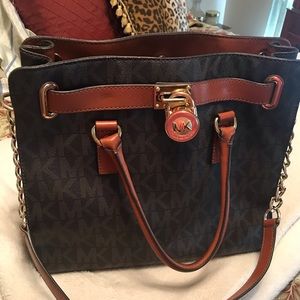 Michael Kors purse